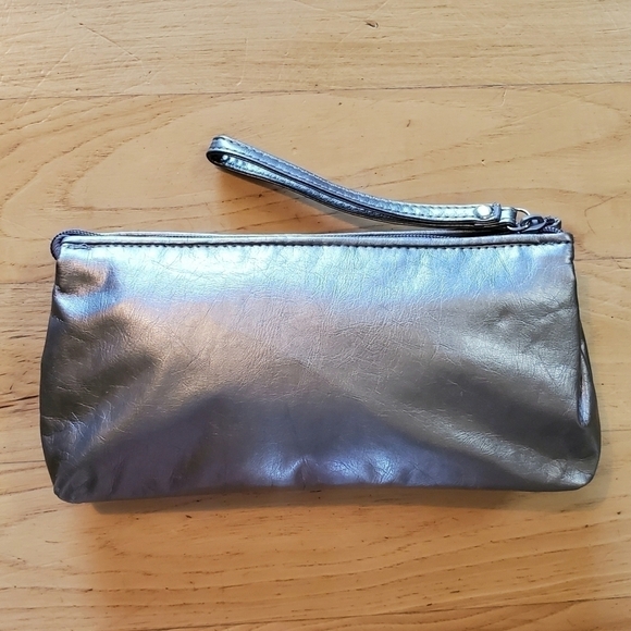 SEPHORA Metallic Gray Flower Appliqué Makeup Cosmetic Bag Pouch Wristlet - Picture 5 of 11